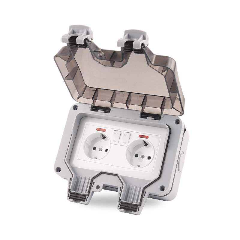 Power Switch Outdoor - IP66 EU เยอรมนีมาตรฐานกันน้ำกลางแจ้ง16A ผนังคู่พร้อมสวิทช์สำหรับ Home Garden